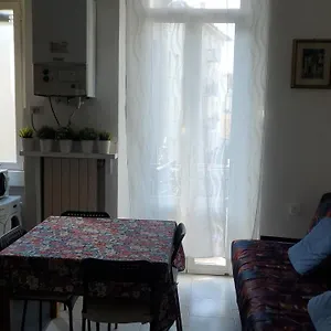 Appartamento Genesio, Milano